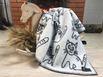 Дизайнерское шерстяное одеяло &quot;Коты в сером&quot;
